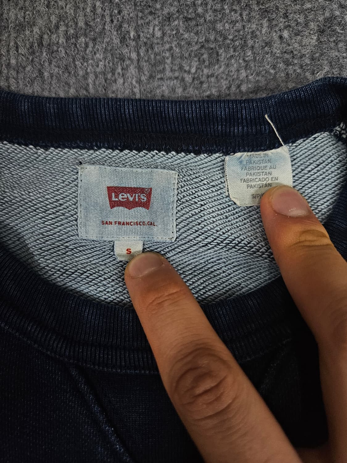 리바이스 인디고 워시드 스웻 셔츠 상품이미지2