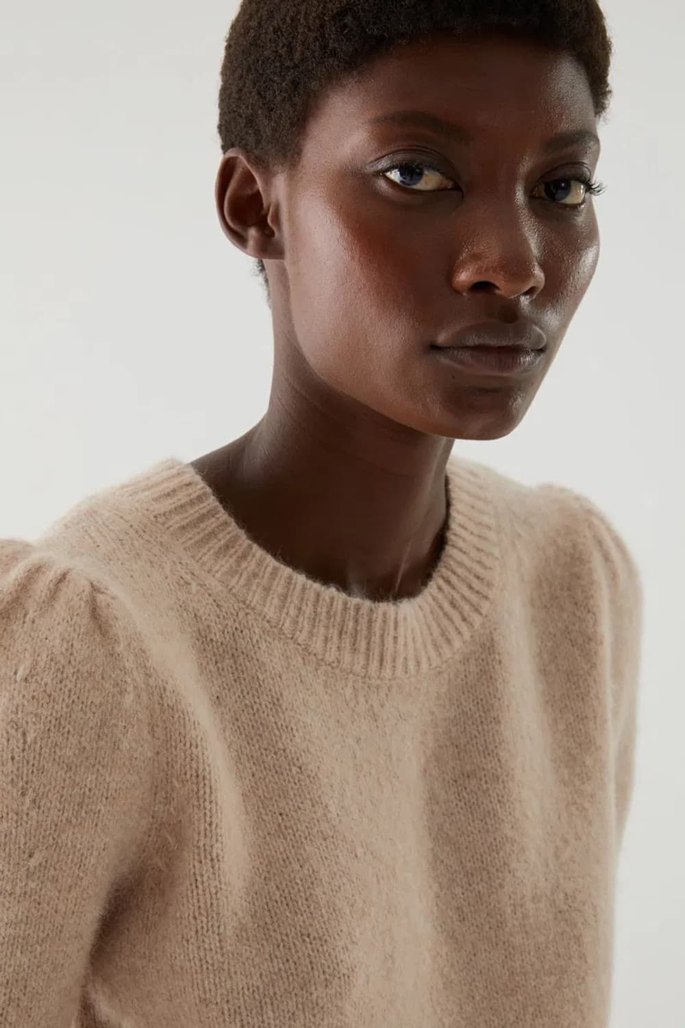 [코스] 야크 울 퍼프 반팔니트 상품이미지2