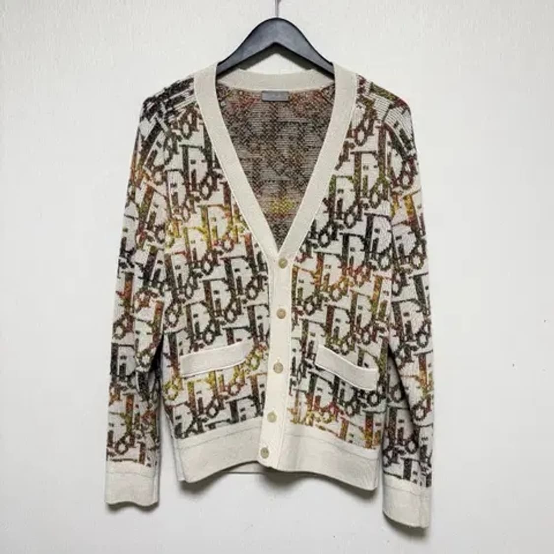 [M] 디올 오블리크 자카드 가디건


 상품이미지1