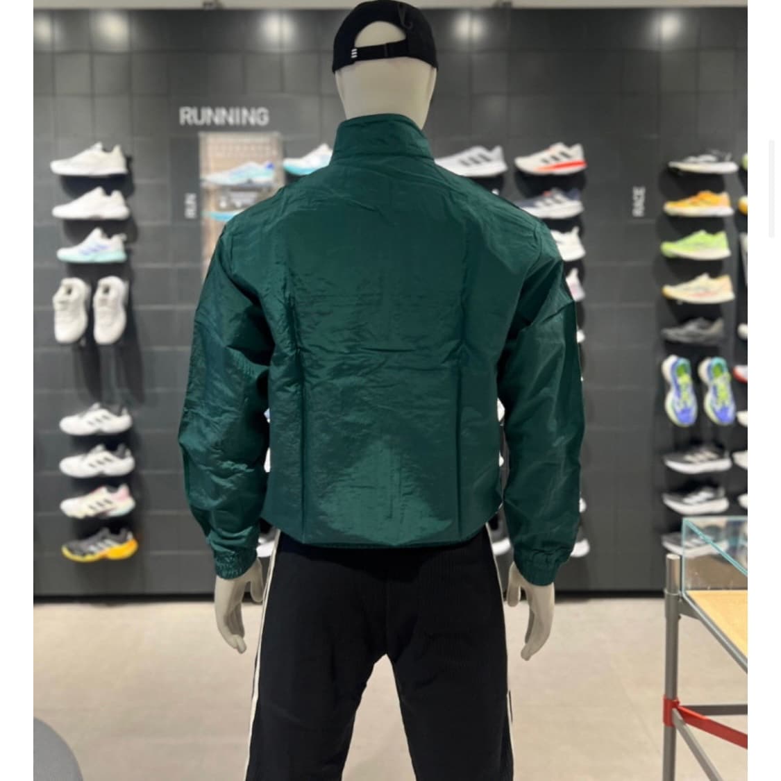 남성) 24SS ADIDAS 80S 아카이브 3S 트랙탑 상품이미지3