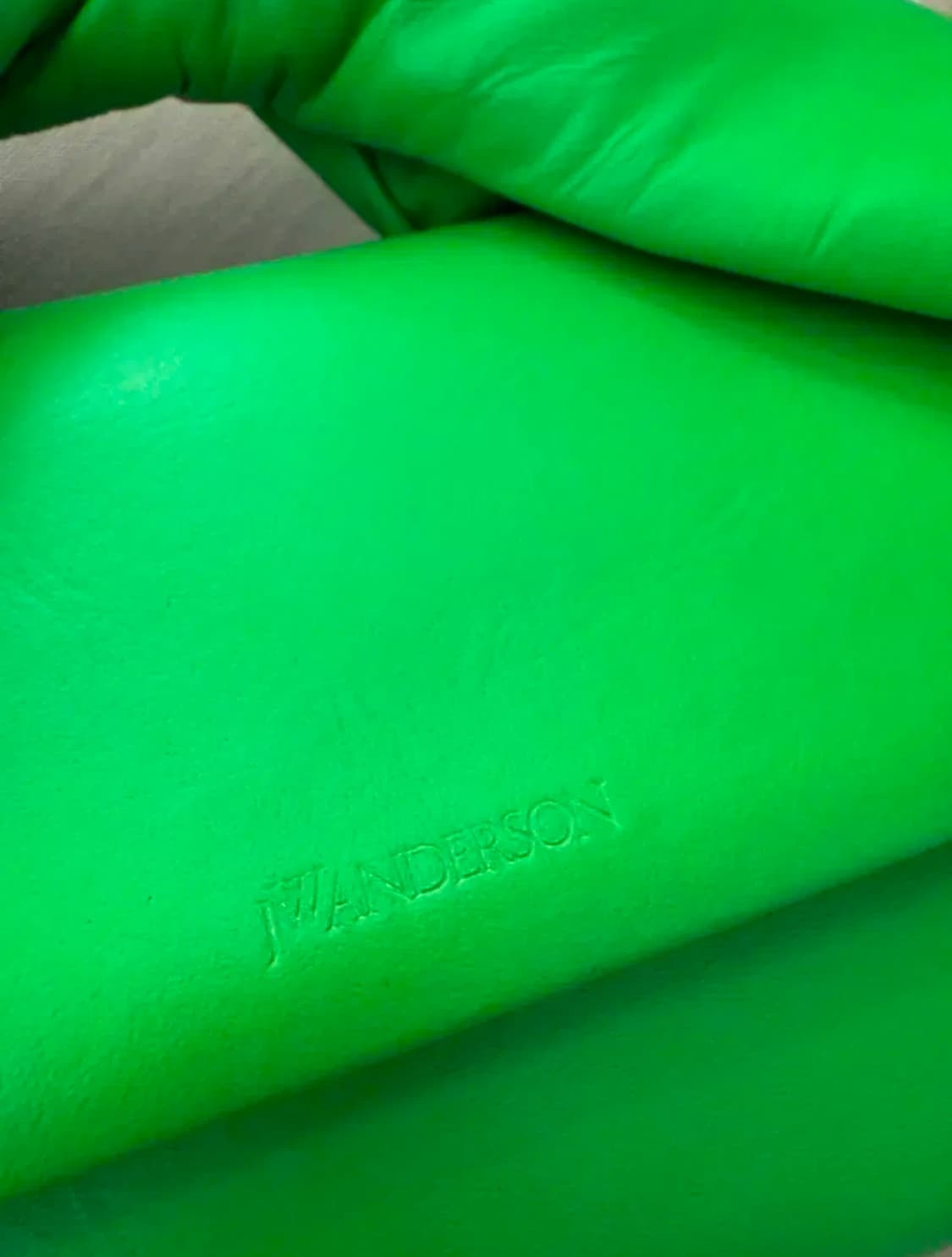 Jw앤더스 네온그린 백 상품이미지2