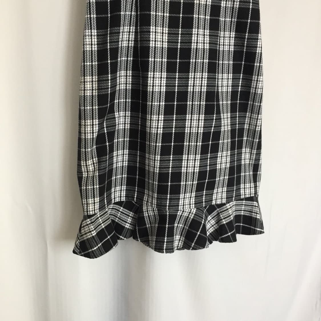 645.  black and white check slim mini dr 상품이미지3