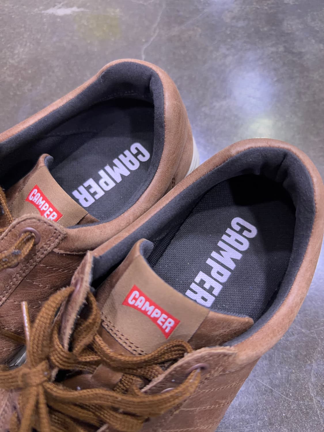 캠퍼 러너 포 레더 스니커즈 브라운 265 상품이미지5