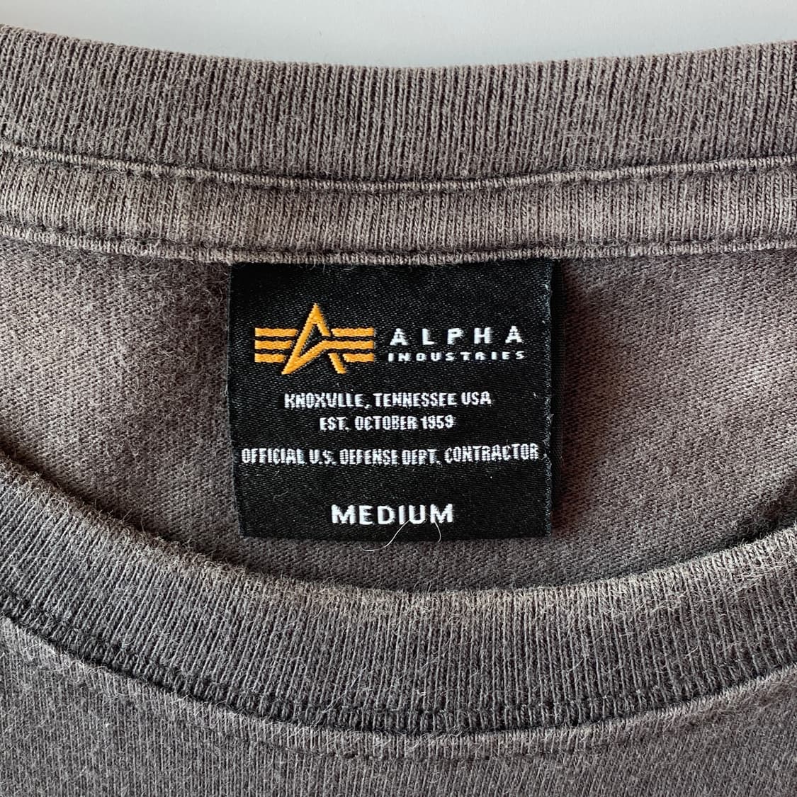 알파 인더스트리 밀리터리 아카이브 ARMY 로고 티셔츠 상품이미지2