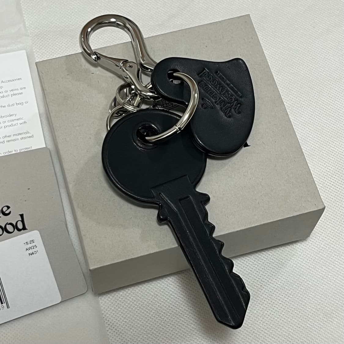 비비안웨스트우드 25fw 키&하트 키링 상품이미지2