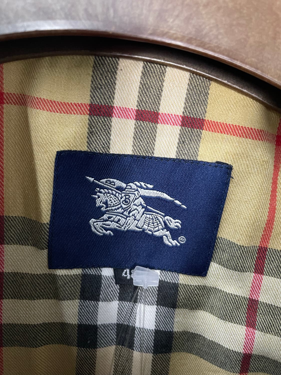 버버리 자수로고 베이지 카라넥 자켓 H1034 상품이미지4