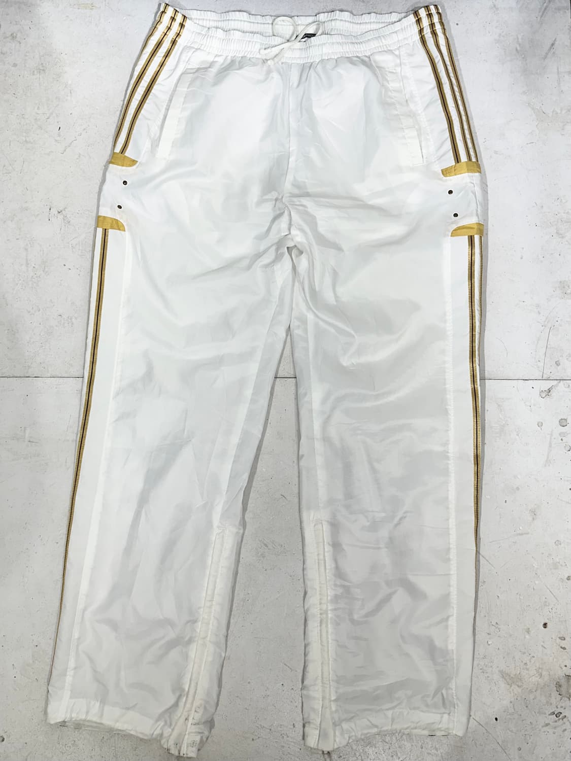 아디다스 화이트 골드 삼선 와이드 추리닝 바지 트레이닝 트랙 팬츠 L 상품이미지4
