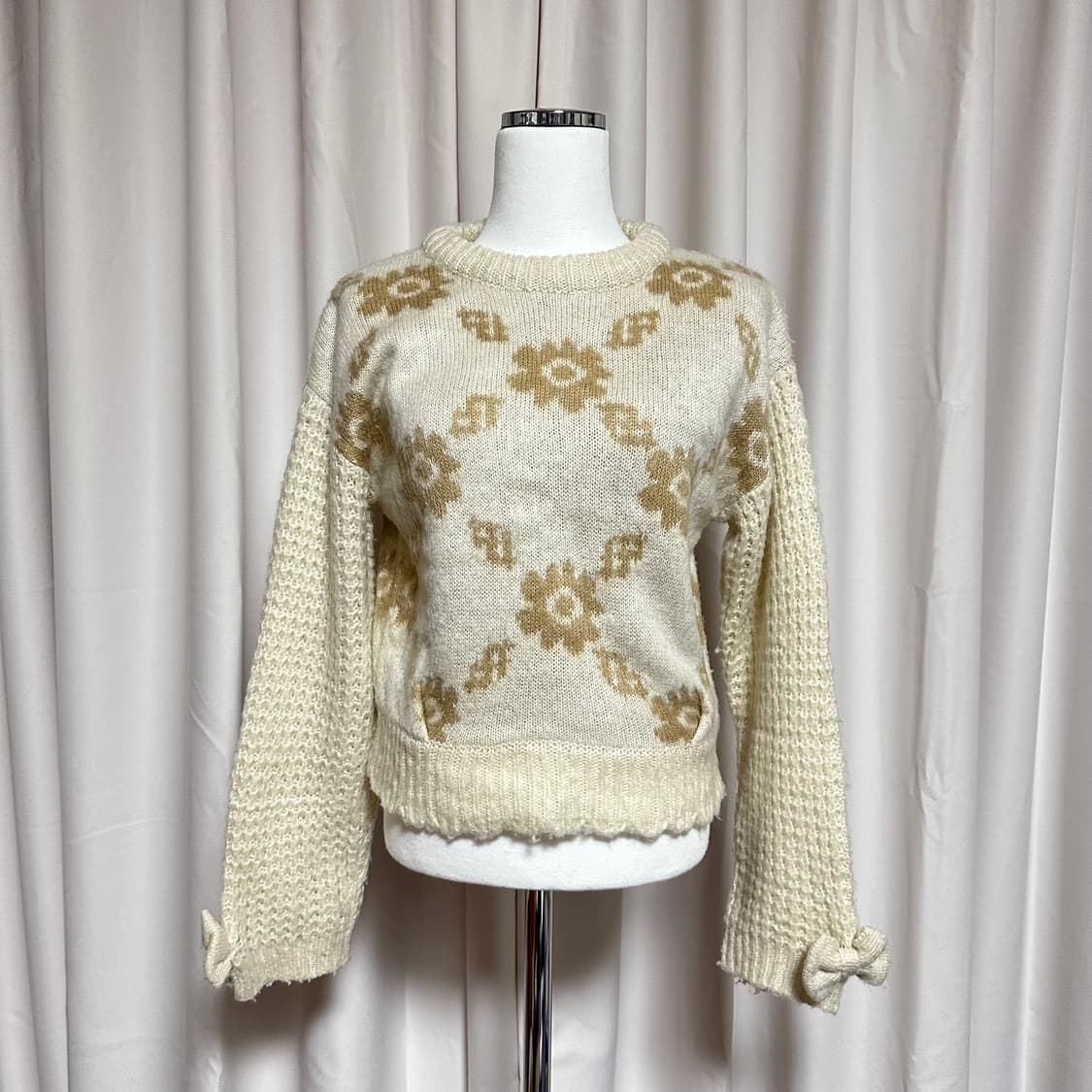 리즈리사 모리 스웨터 상품이미지1