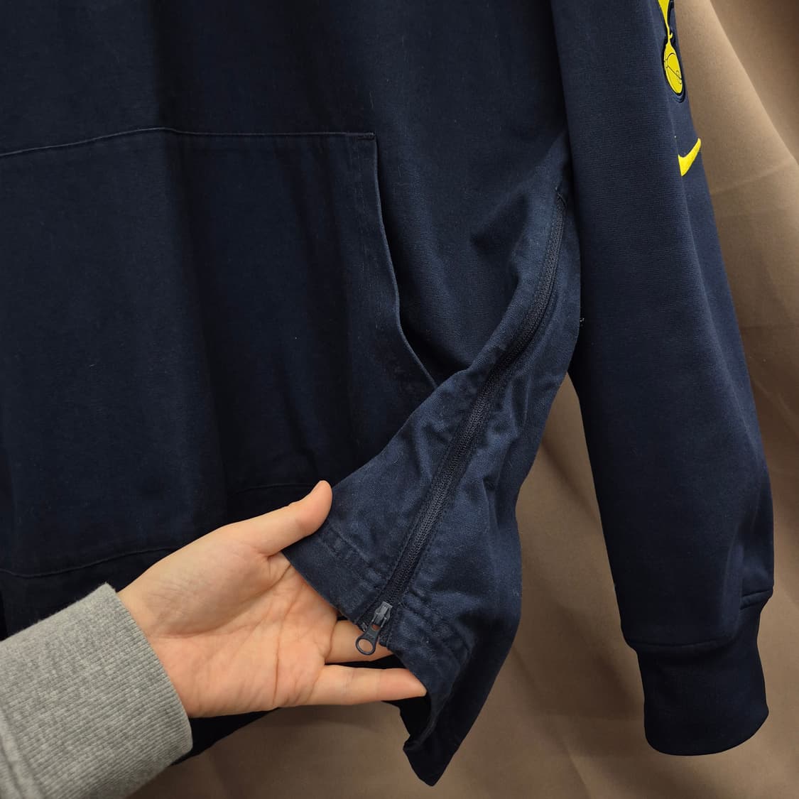 나이키 토트넘 훗스퍼 20-21시즌 풀오버 후디 M 상품이미지3