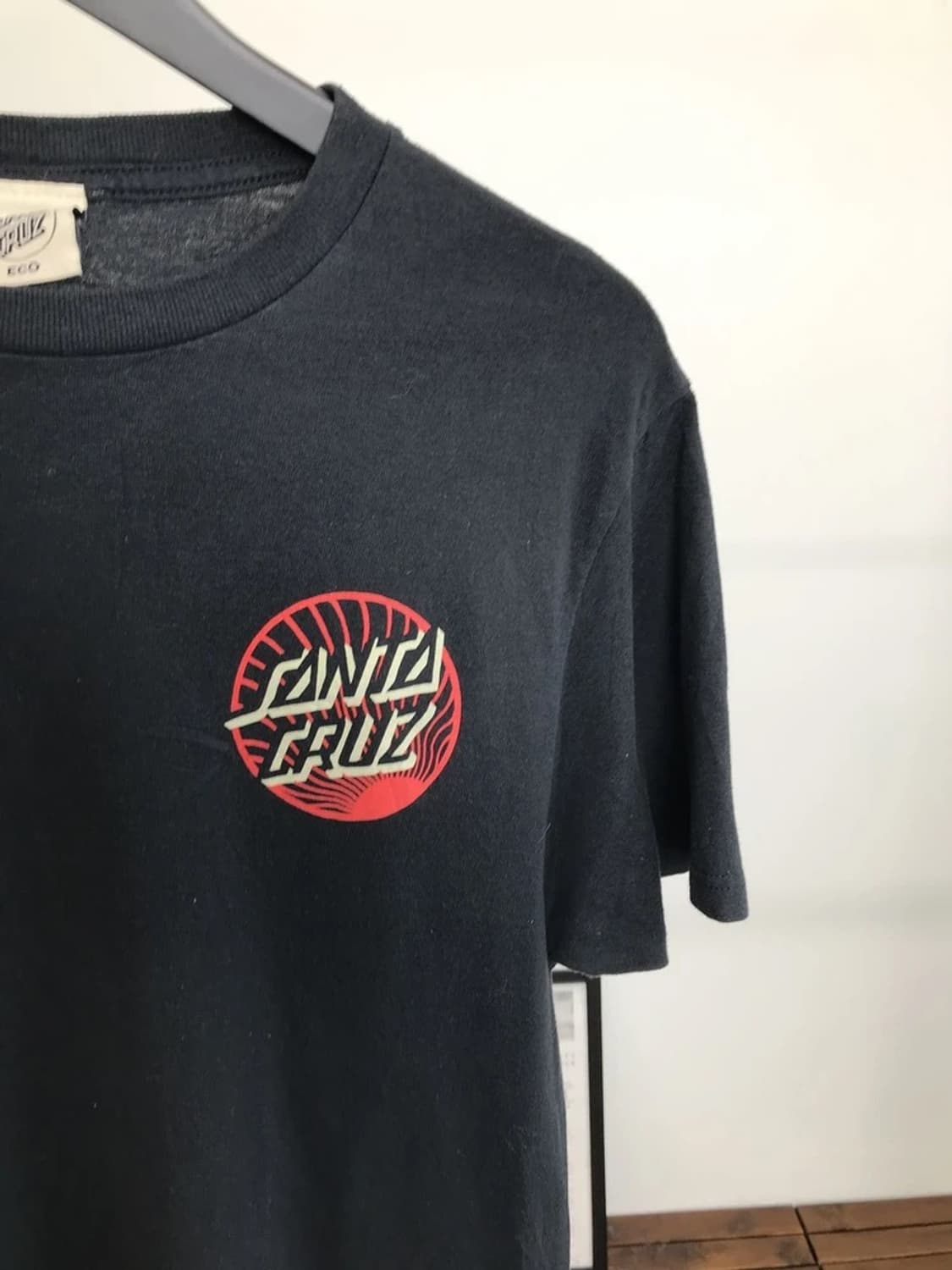 Santa Cruz Back Graphic Skate Tee 상품이미지5