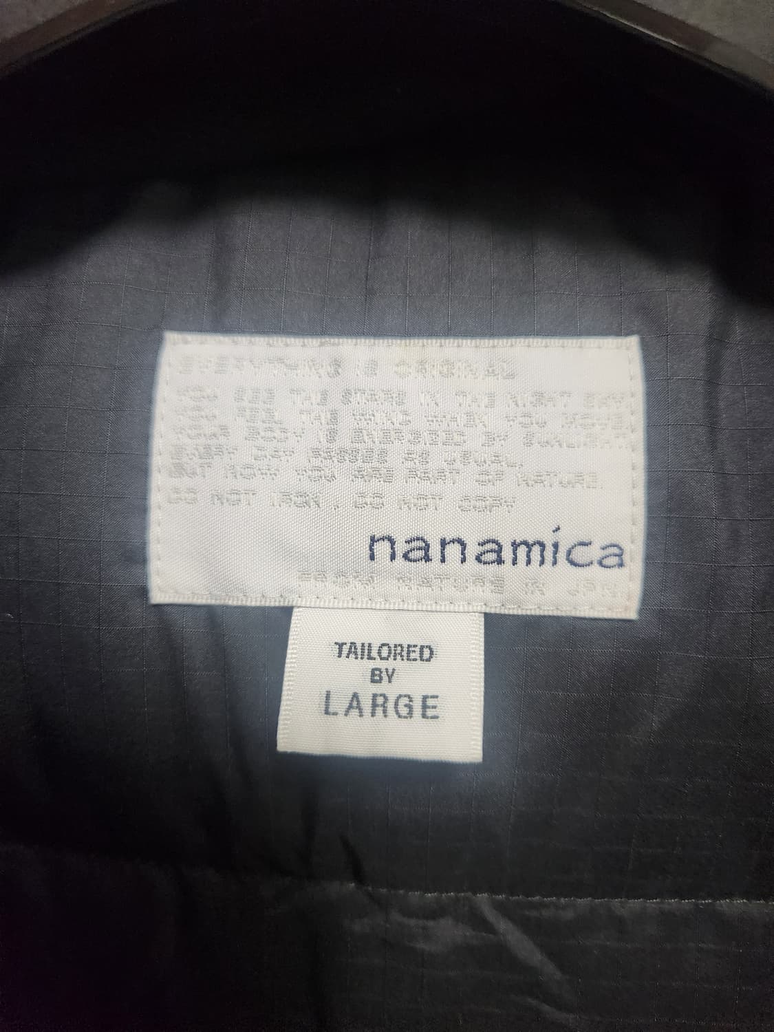 나나미카 25FW 블랙 고어텍스 후드 다운 자켓 상품이미지2