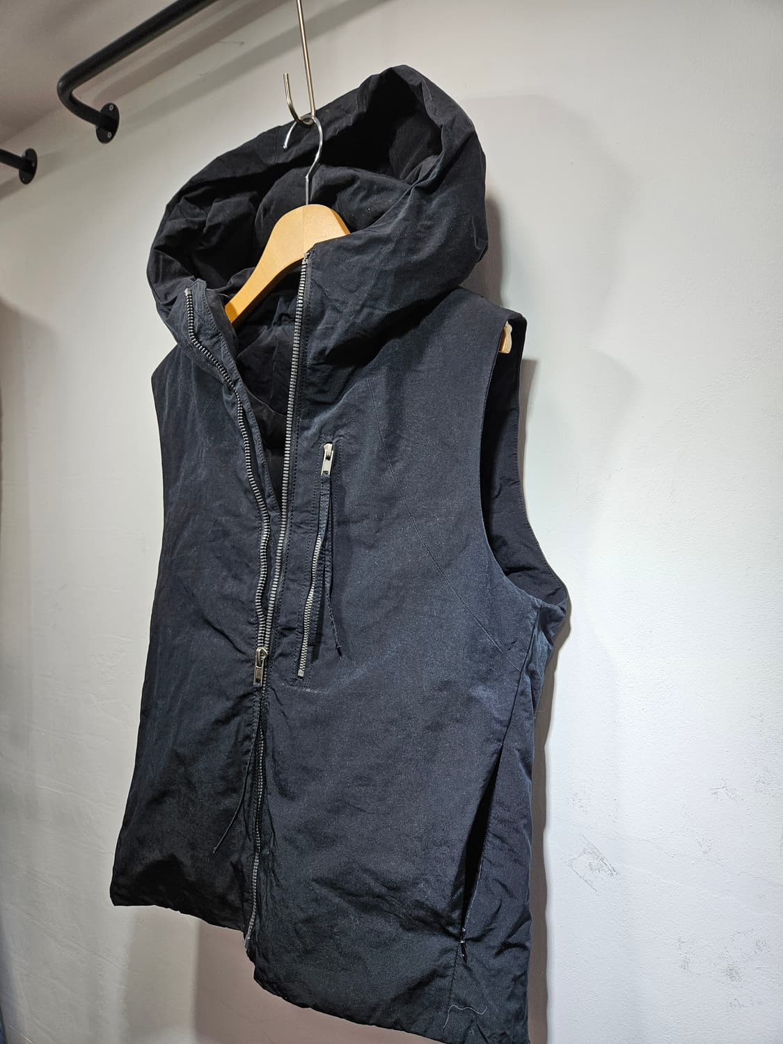 블랙 후드 오리털 조끼 M 상품이미지6