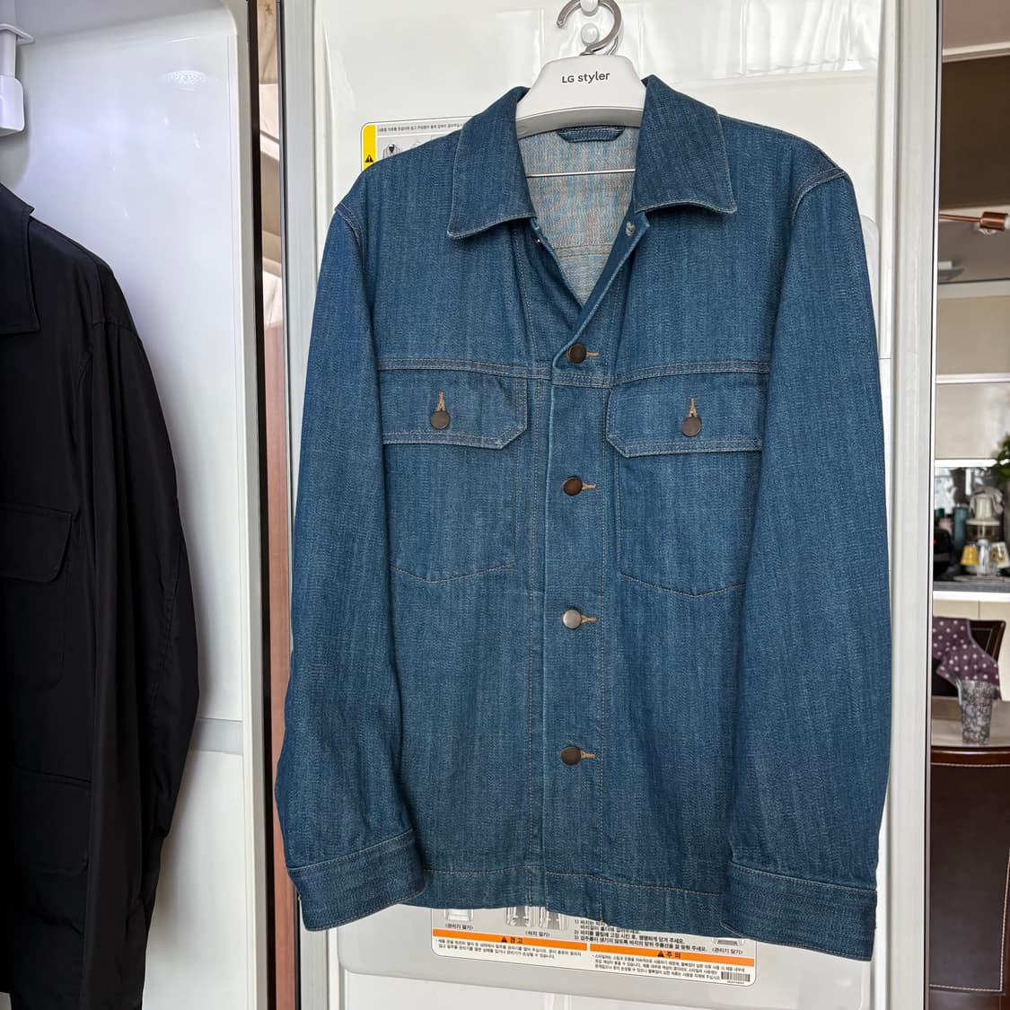 유니클로U 초기 시즌 코튼데님트러커 자켓 상품이미지1