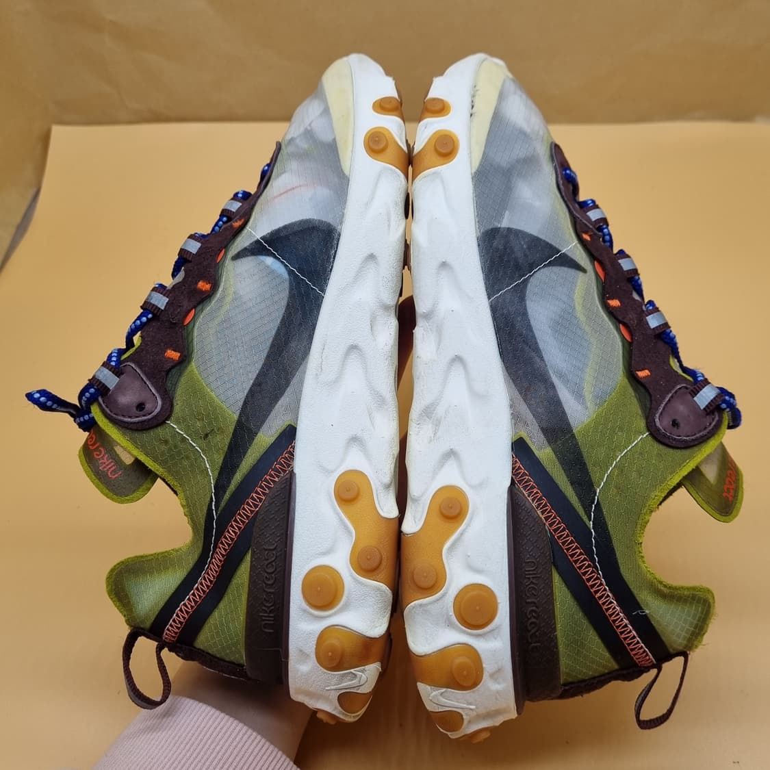 나이키 리액트 엘리먼트 87 남성운동화260  상품이미지5