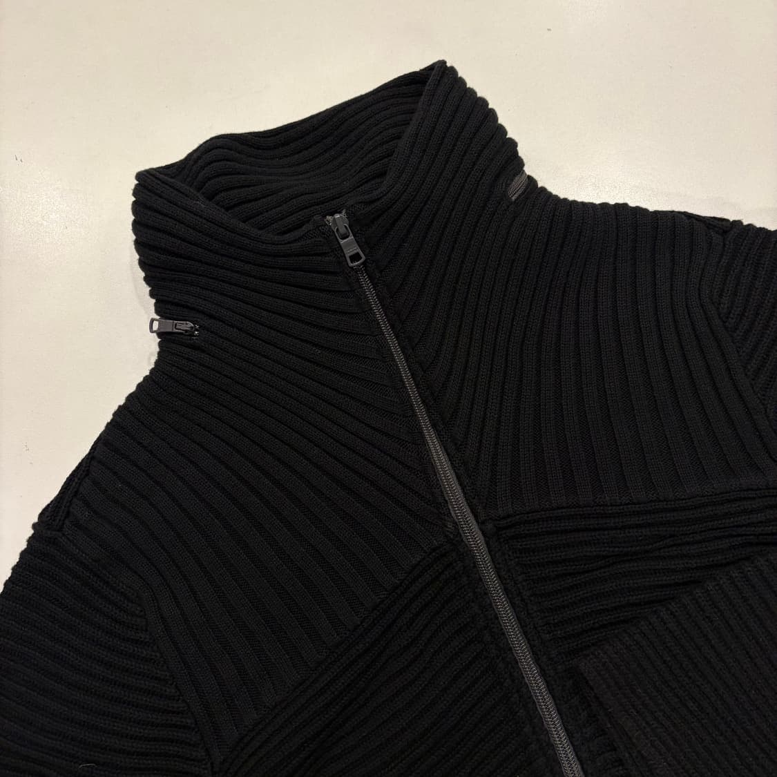 [M] 아르마니 익스체인지 니트 집업 가디건 블랙 B530 상품이미지2