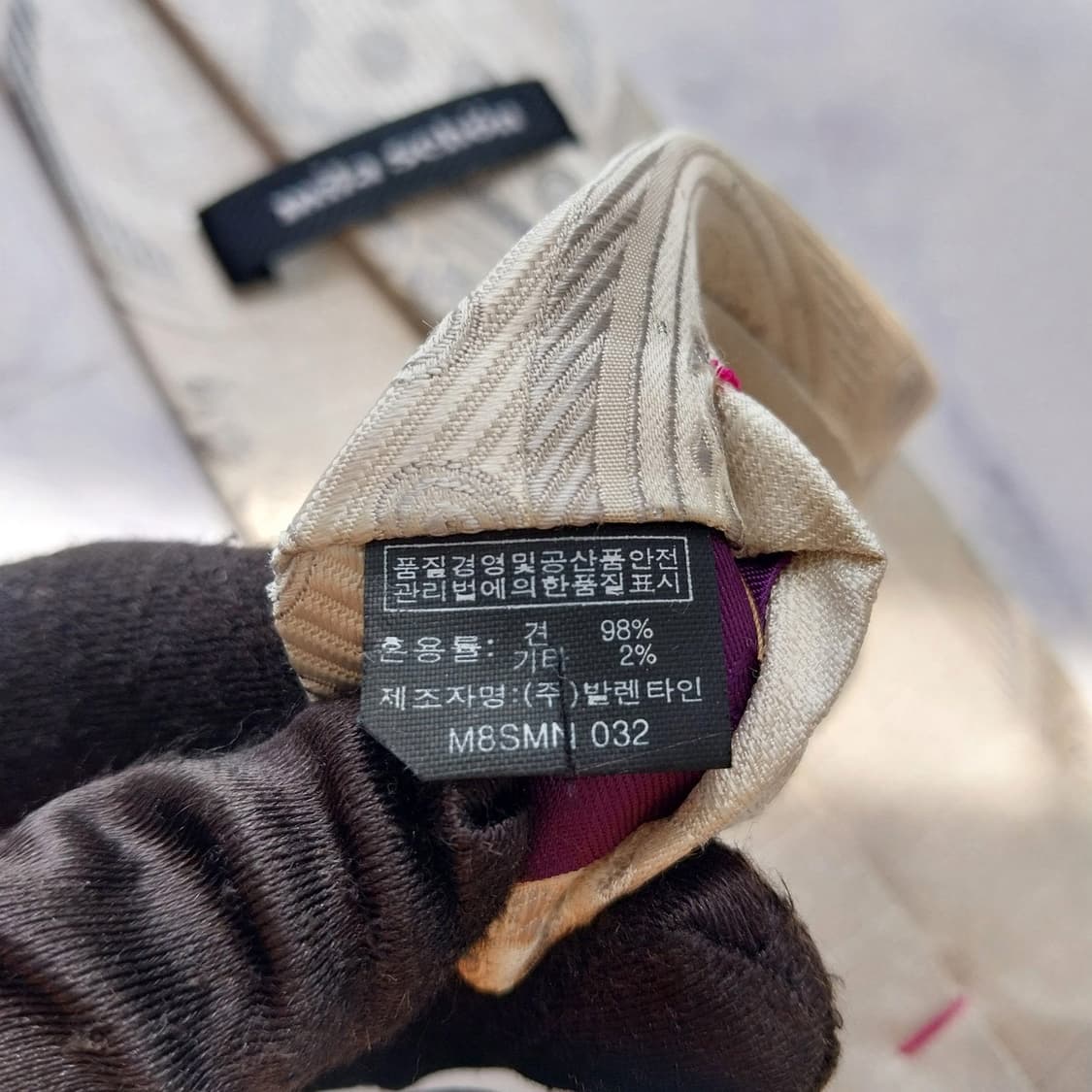 밀라숀 실크 아이보리 플라워 패턴 넥타이 9.3cm A+등급 K2361
 상품이미지10