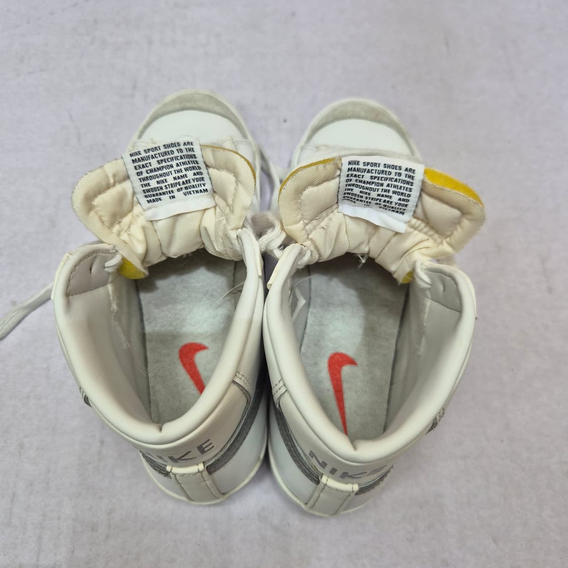 나이키 블레이저 미드 77 빈티지 화이트 실버 (250) 상품이미지6