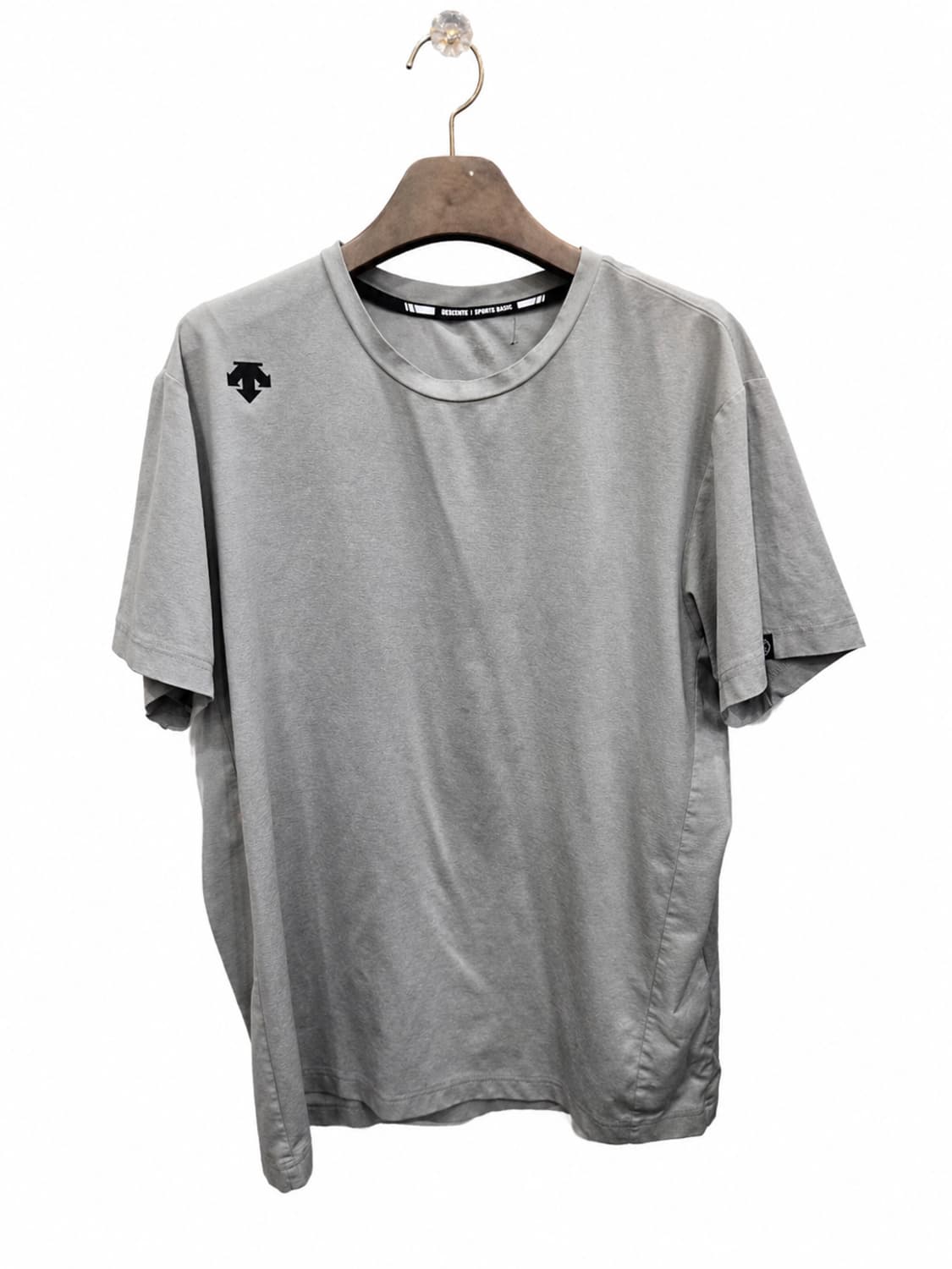 110,2XL )) DESCENTE 데싱트 반팔티셔츠! 그레이&블랙 상품이미지1