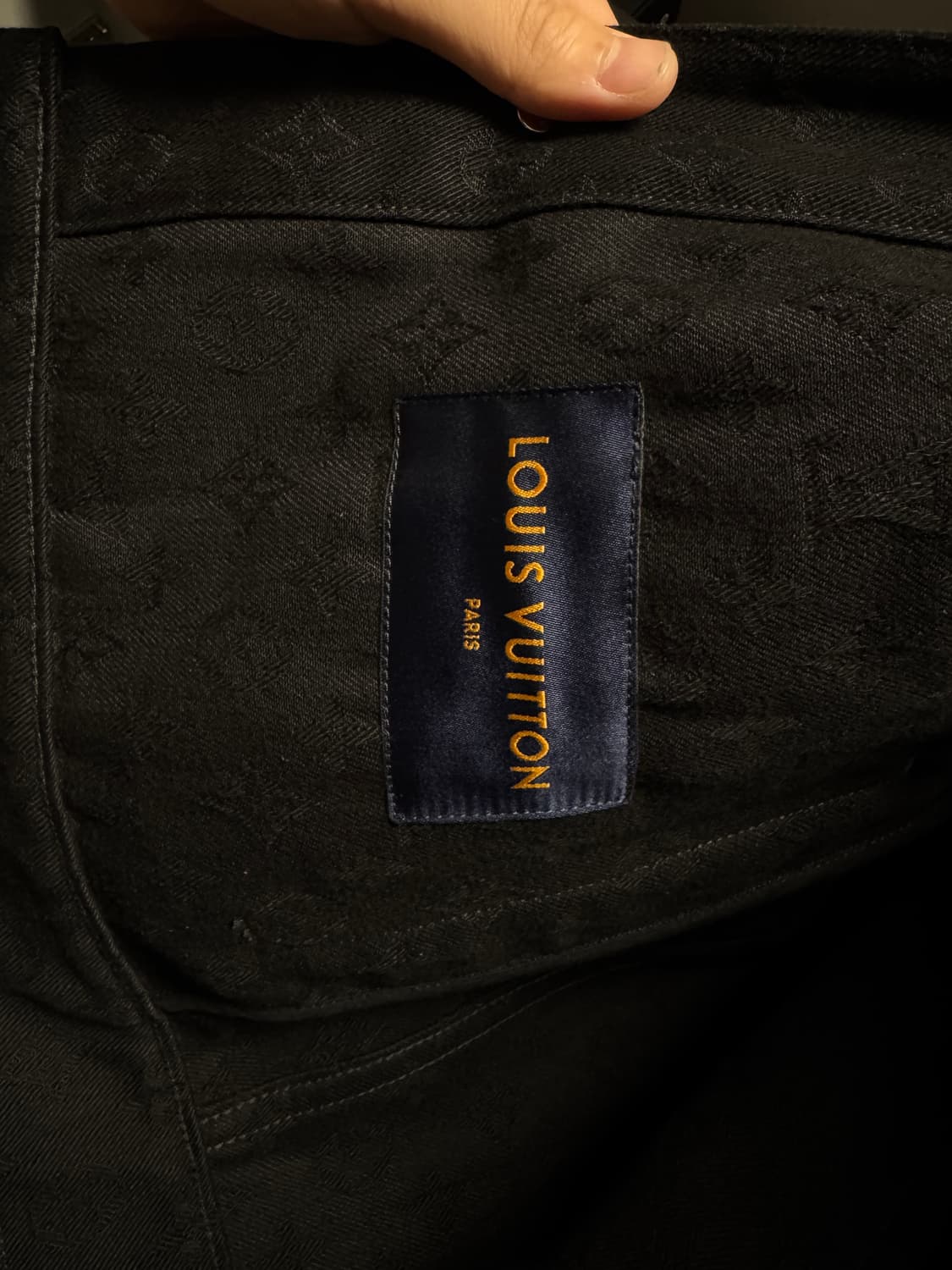 루이비통 모노그램 흑청 데님 자켓 블랙 48 사이즈 상품이미지9