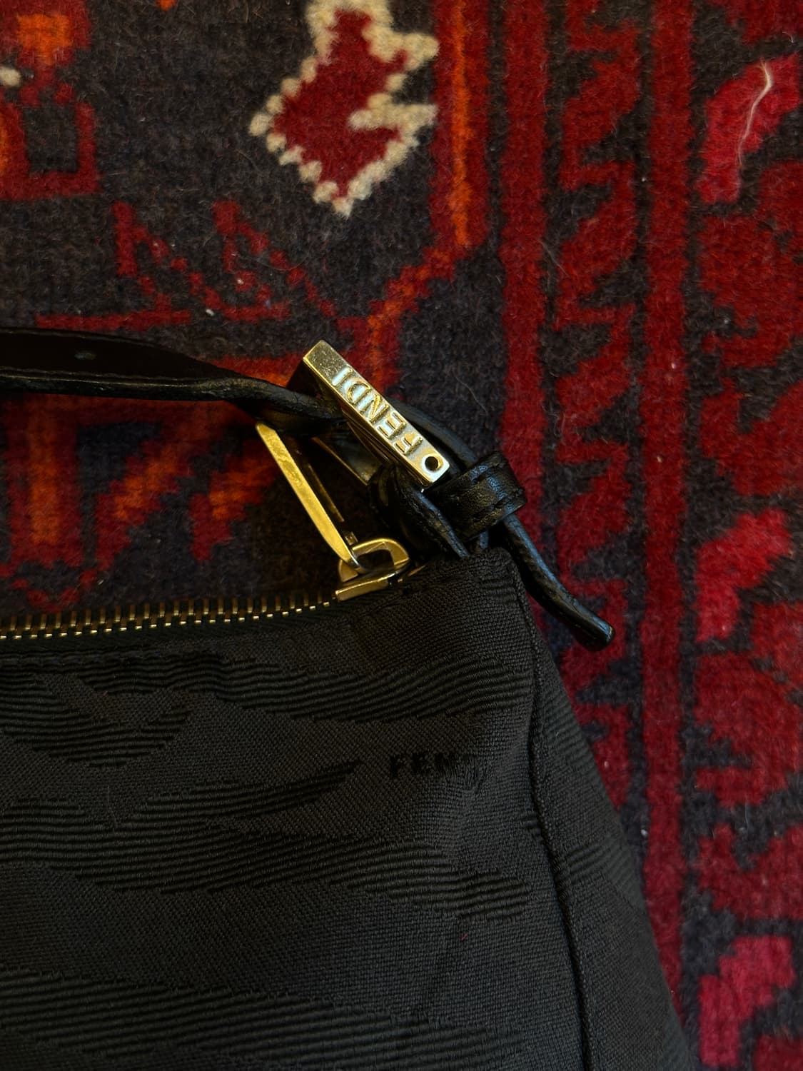 Fendi 블랙 타이거 캔버스 호보백 상품이미지2