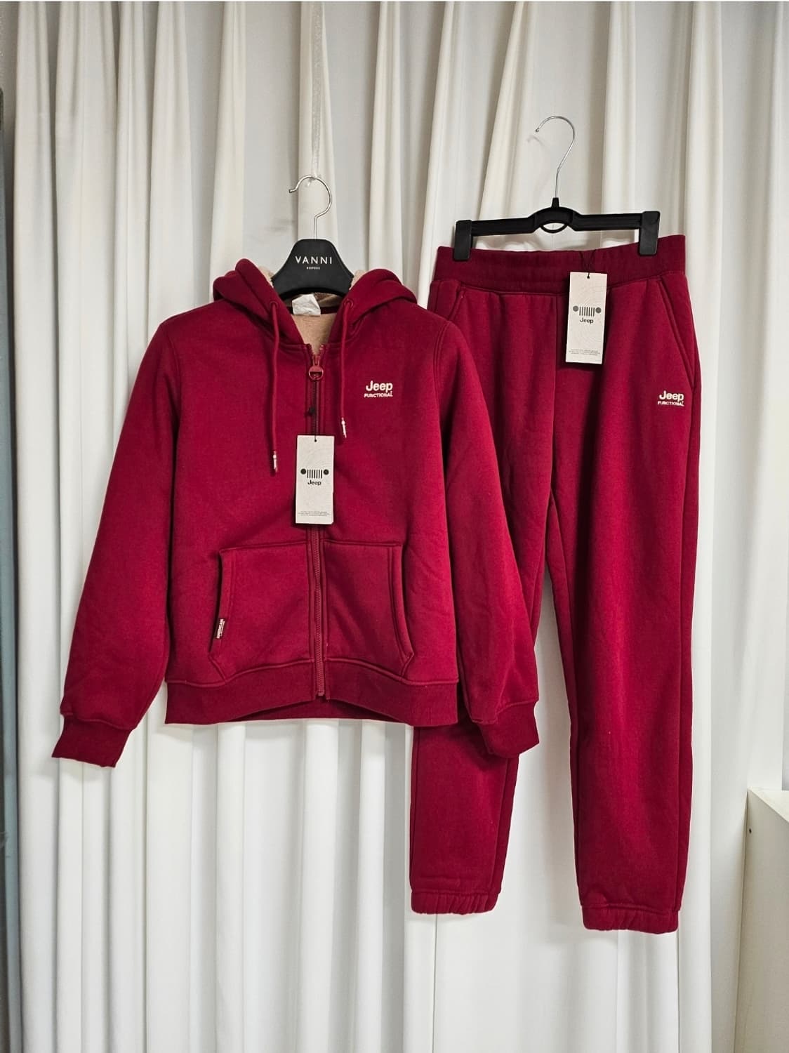 (미개봉S) 지프 여성 후드셋업 + 패딩조끼 일괄 상품이미지4