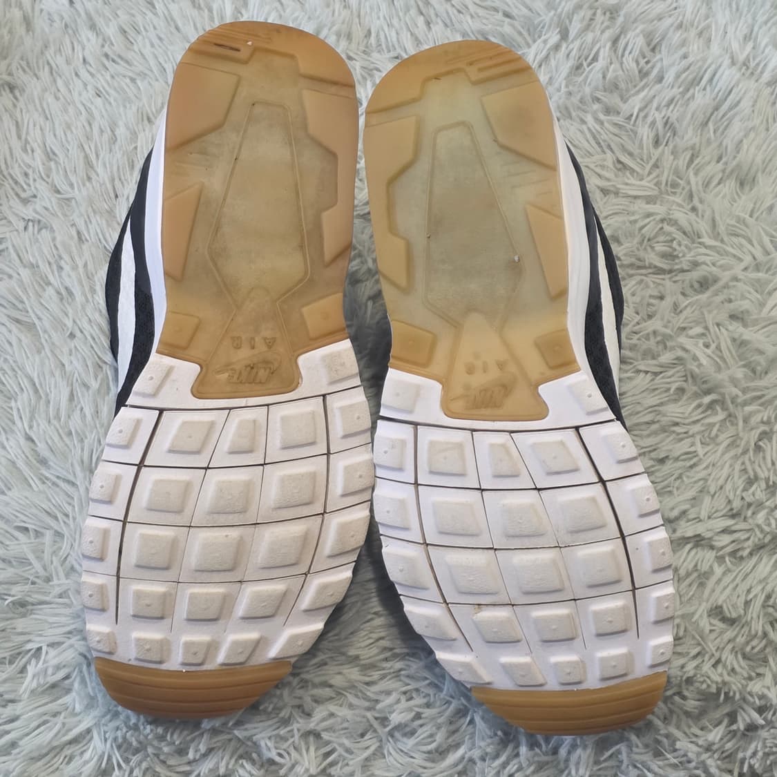 3q-25:나이키 에어 맥스 모션 2 GS 블랙 화이트 (22.5cm) 상품이미지9