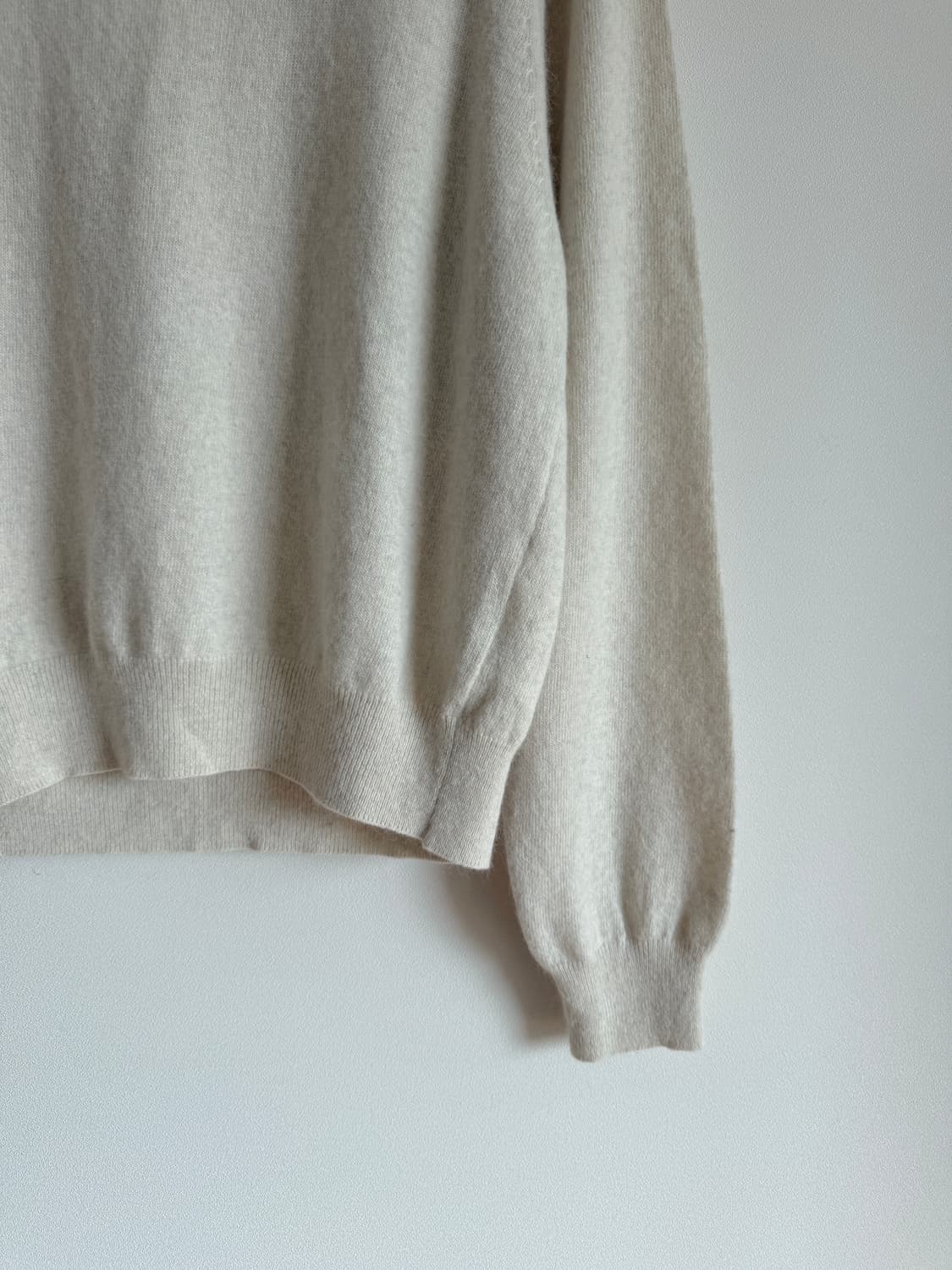 에이미그레이스(AMYGRACE) 헤어울 니트 상품이미지3