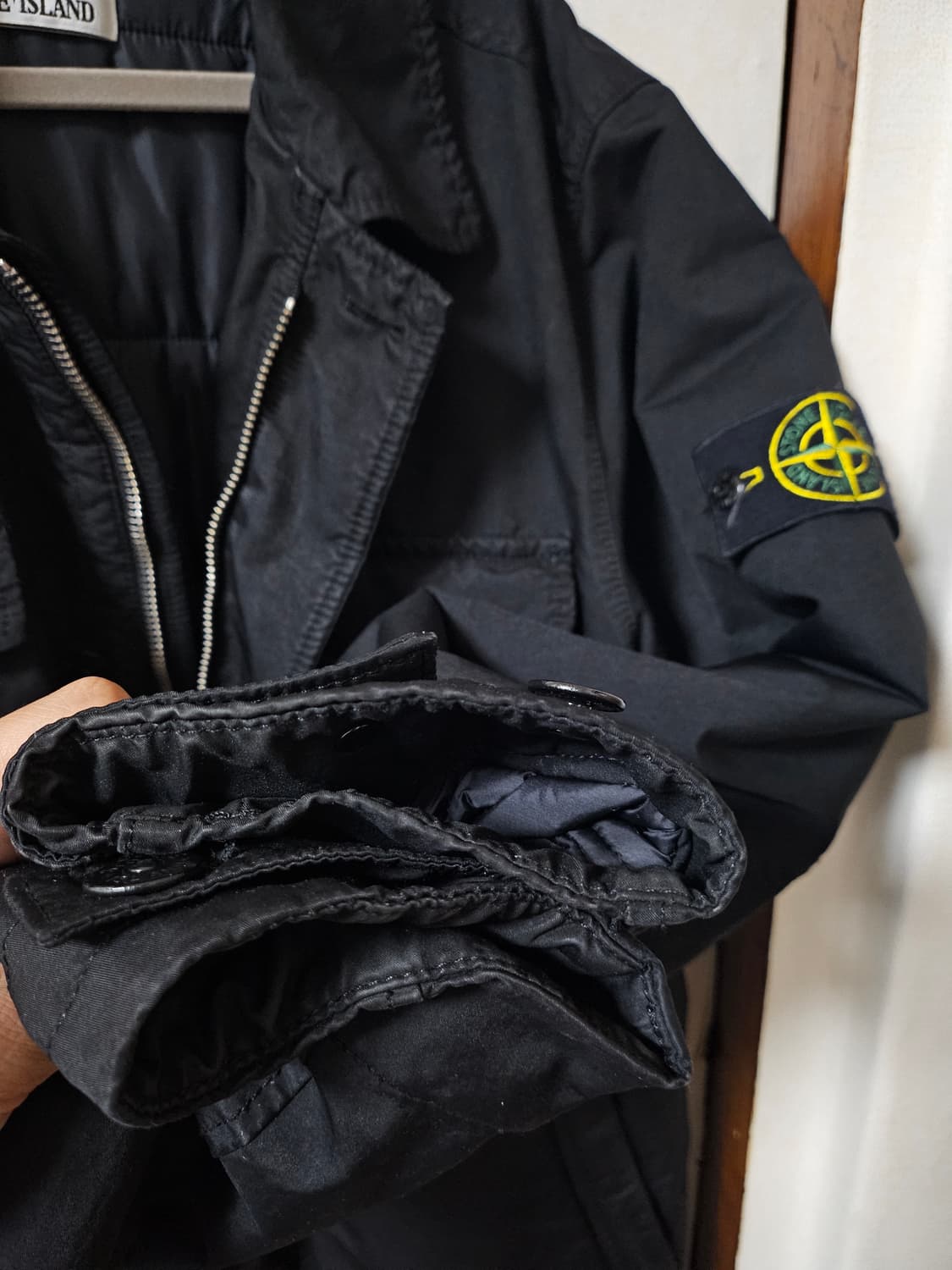 스톤아일랜드 19fw 다비드-tc 내피 패딩 코트L 블랙 상품이미지8