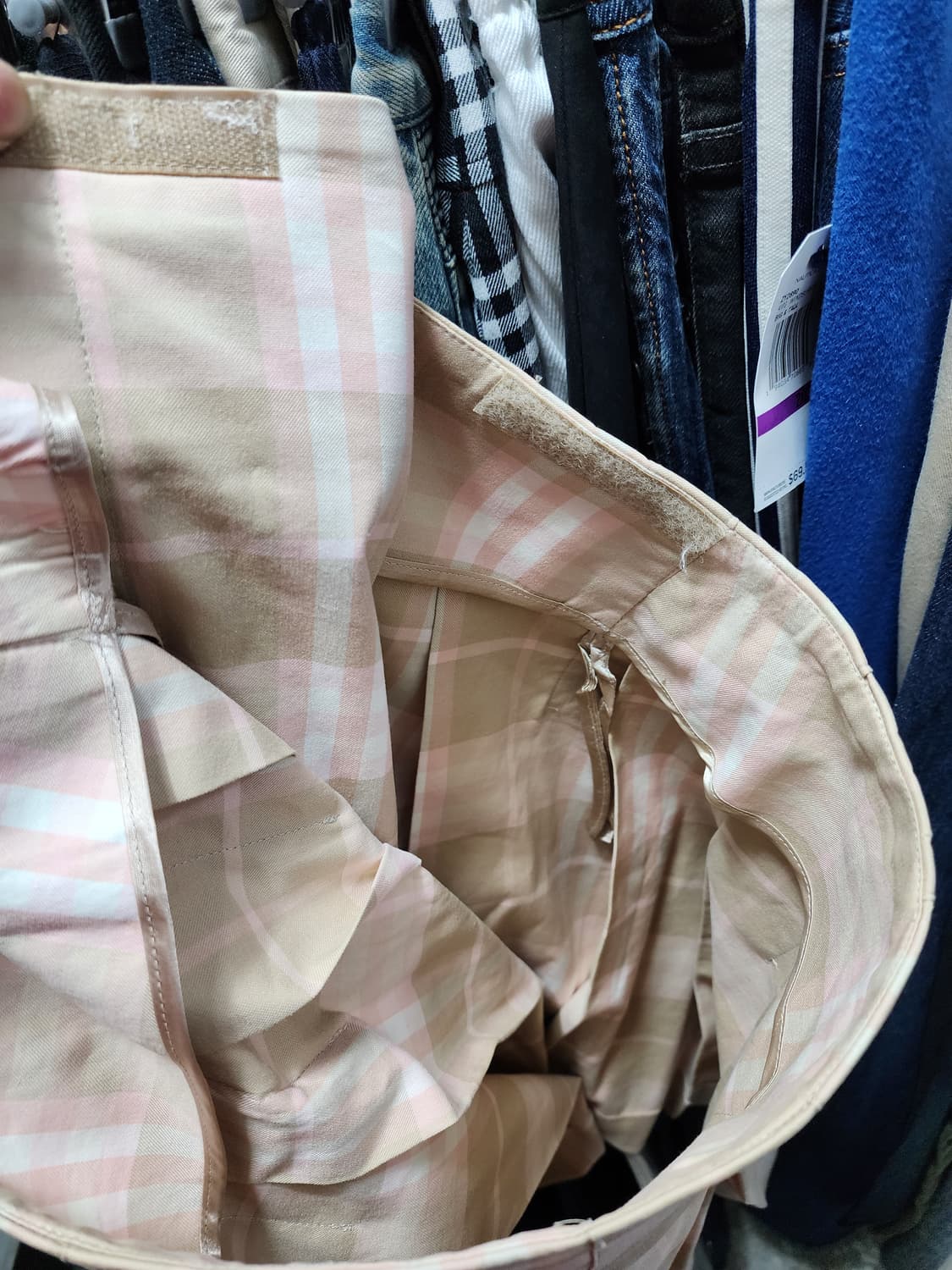 버버리 (스코틀랜드) 가죽스트랩 노바체크 스커트 상품이미지4