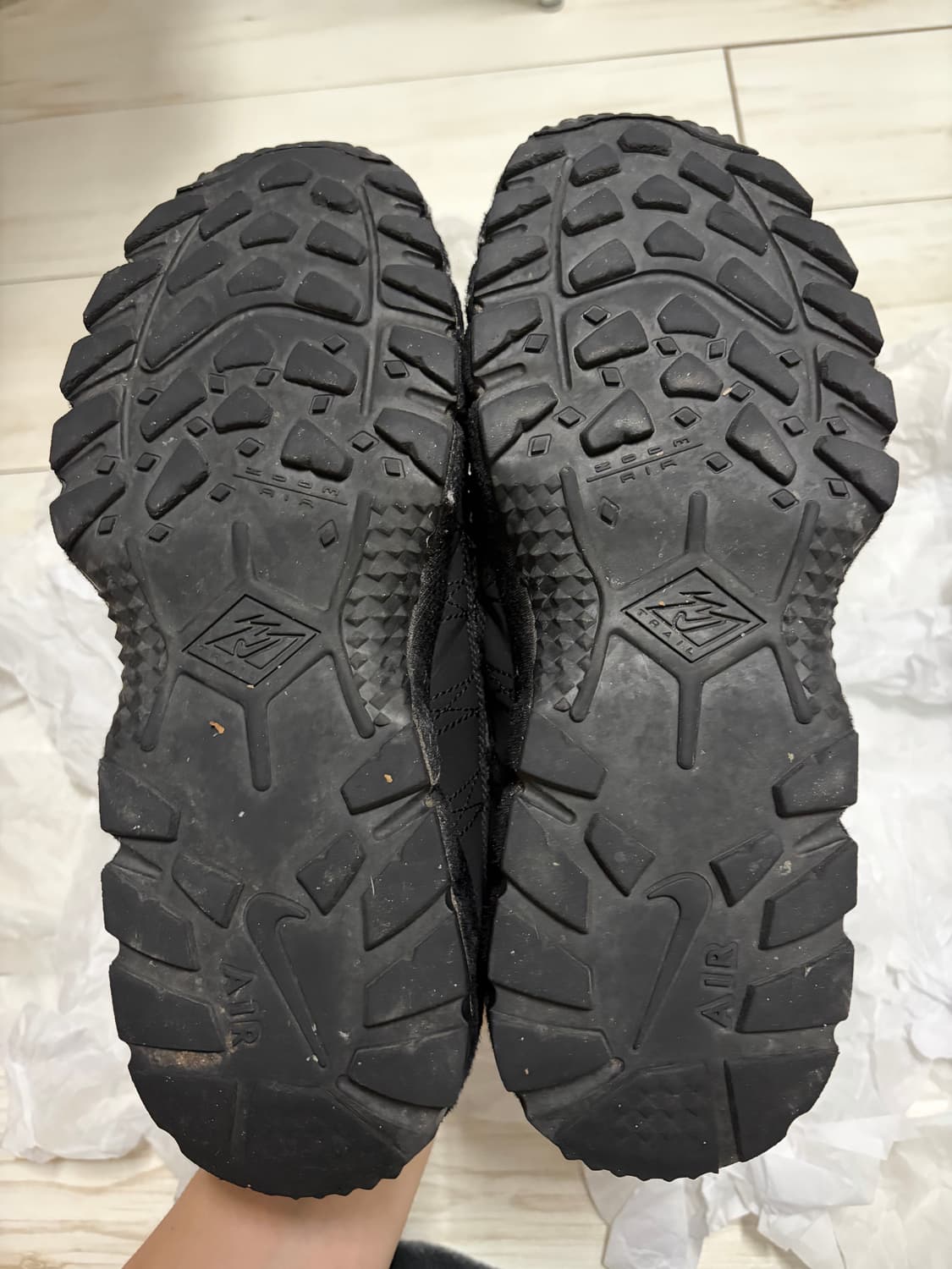 [280] 나이키x슈프림 에어 휴마라 블랙 상품이미지9