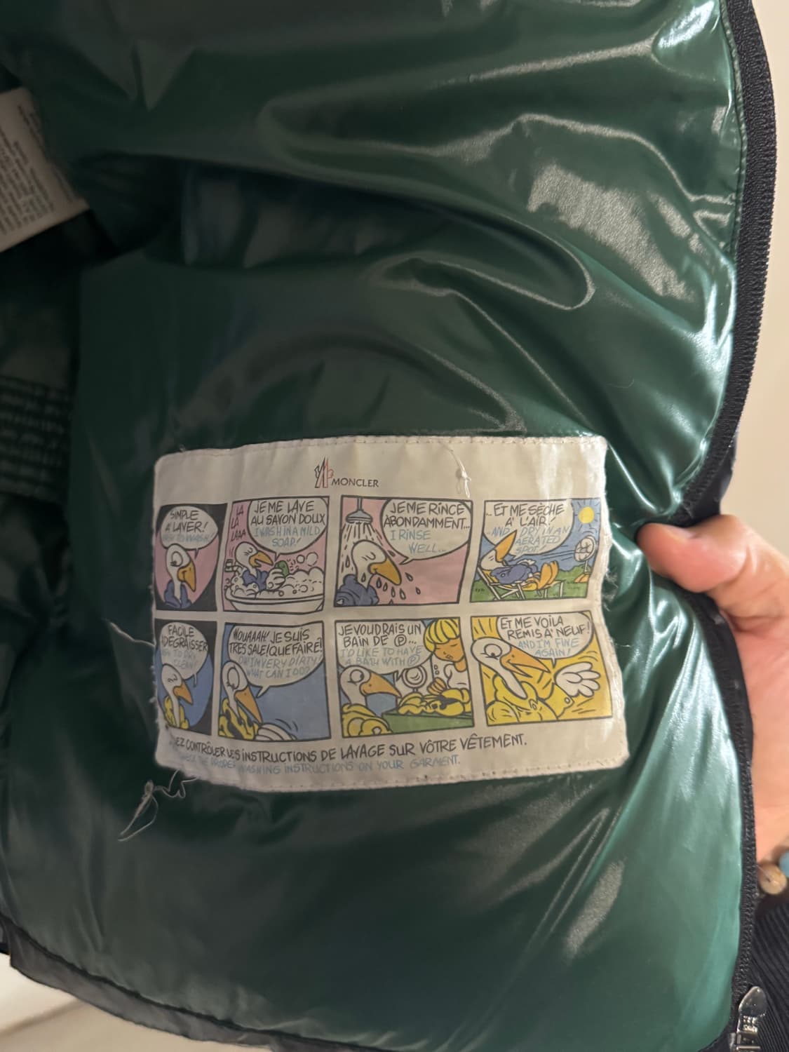 몽클레어 지니어스 유광 블랙 3사이즈 L 상품이미지6