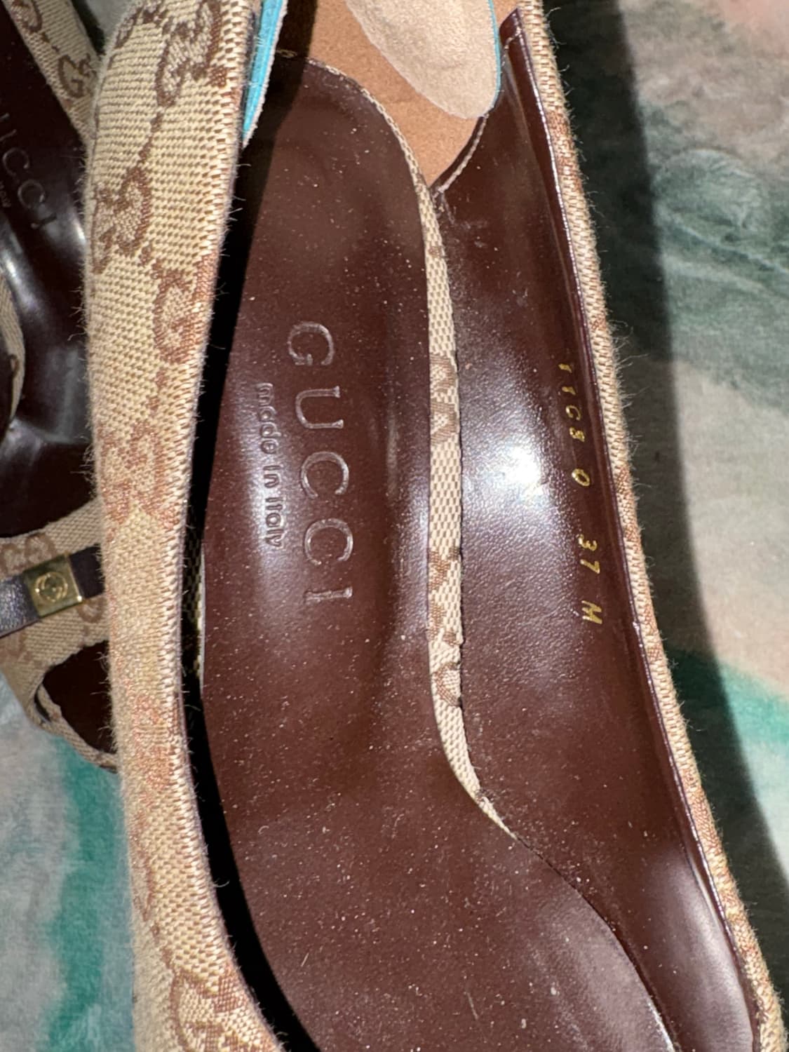 구찌 GG 캔버스 오픈토 펌프스 힐 상품이미지9