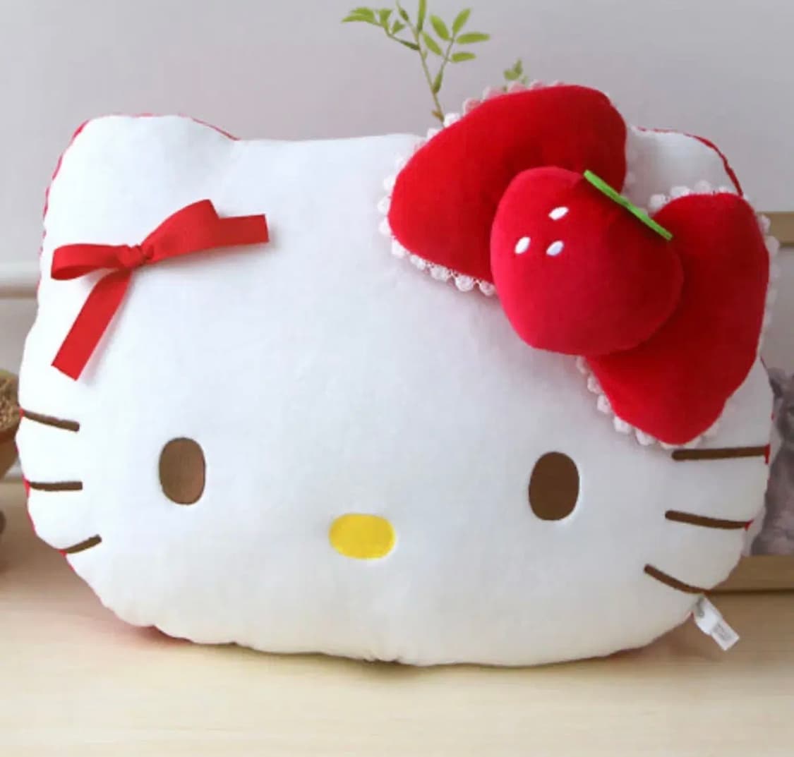 헬로키티 딸기 얼굴쿠션 (37cm) 상품이미지3