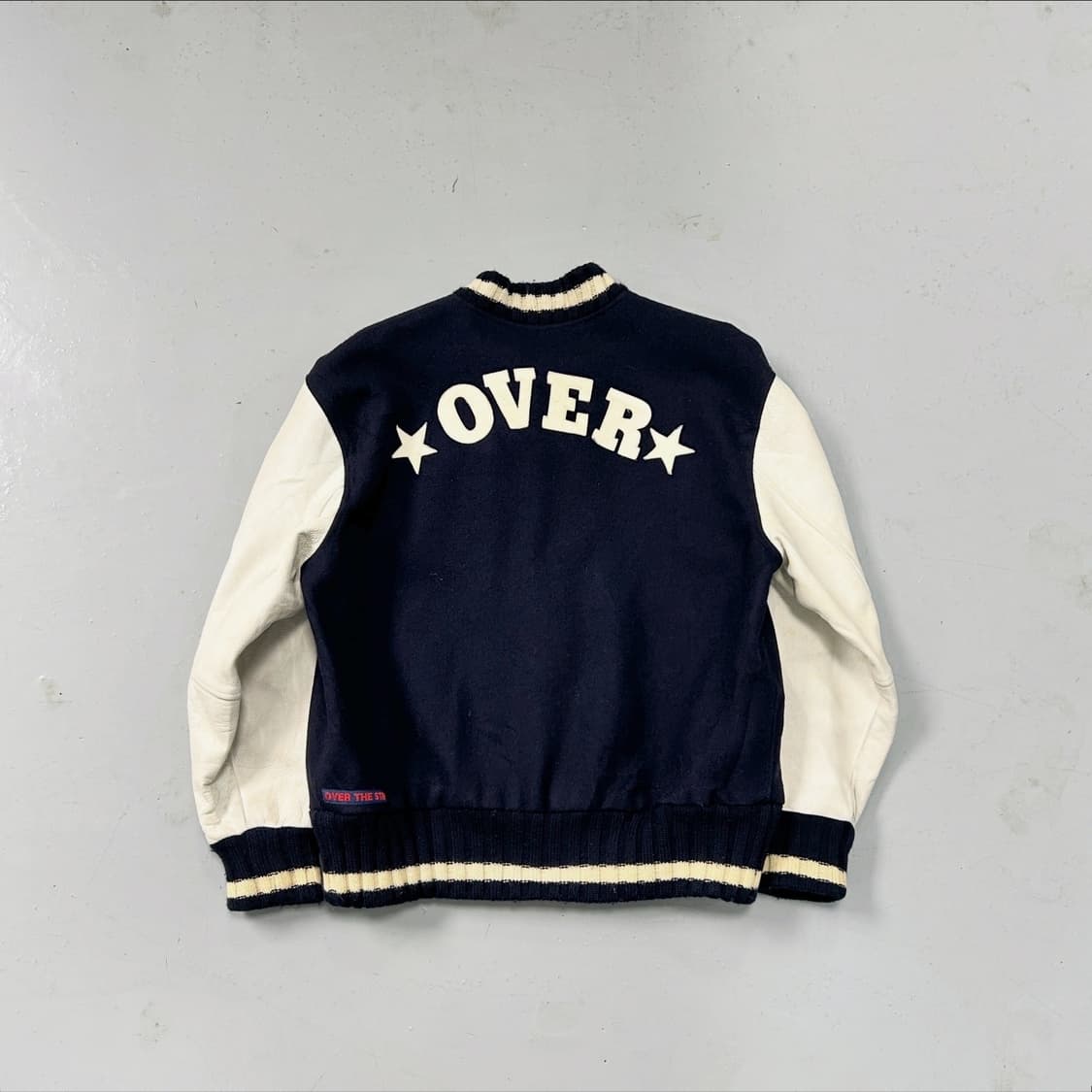 오버 더 스트라이프 레더 스타디움 자켓  상품이미지5