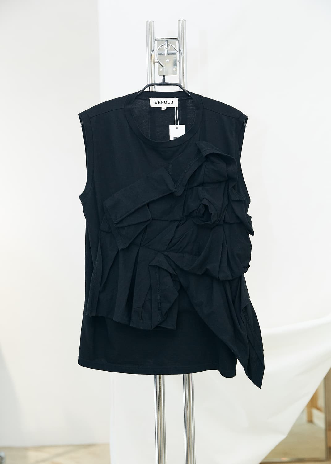 Ruffle Sleeveless 상품이미지1