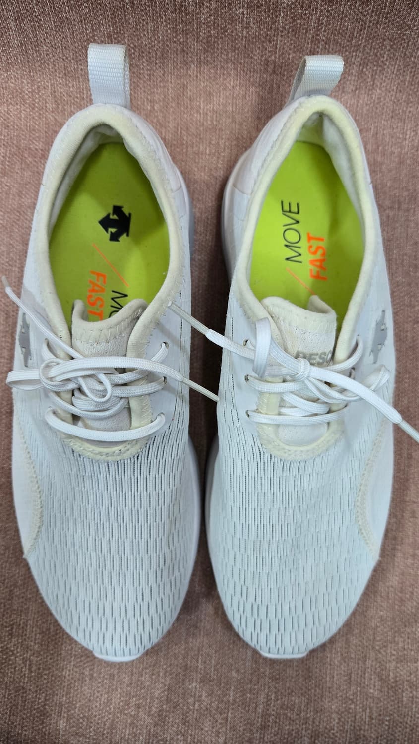 데상트 미착용 260mm -화이트 웨이브슈즈 상품이미지2