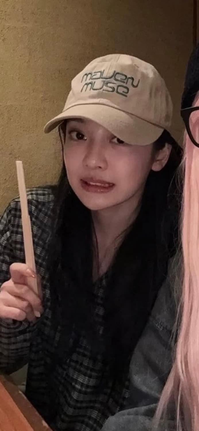 메이븐뮤즈 모자 닝닝 착용 모자 상품이미지4