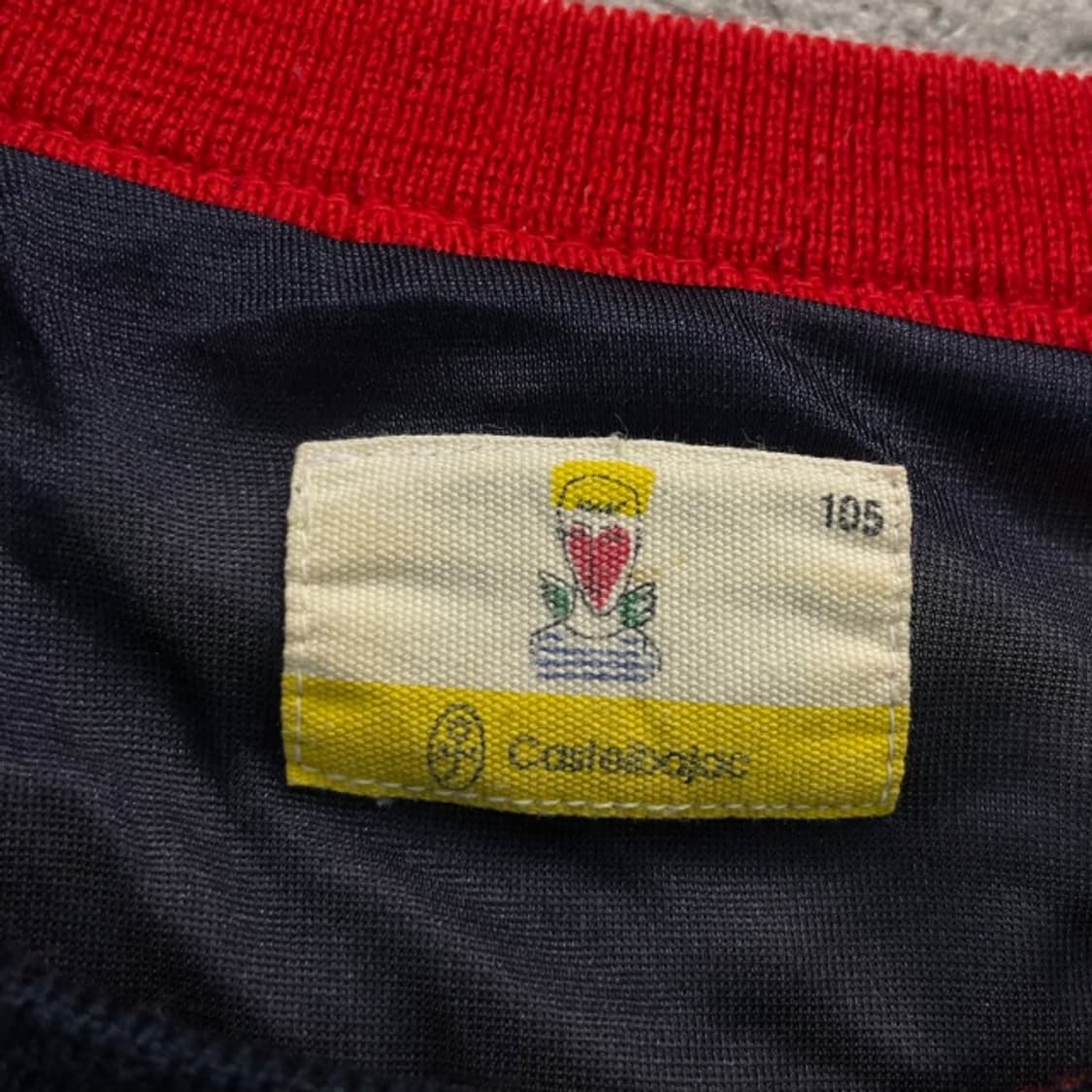 105 까스텔바작 방풍 니트 상품이미지3