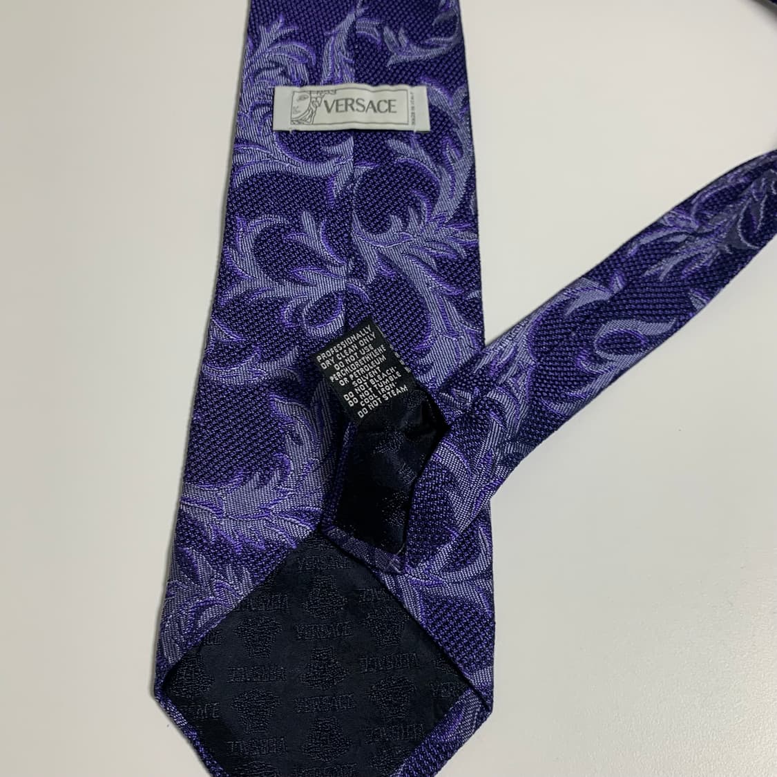 베르사체(VERSACE) 명품 신형라벨 클래식넥타이 A등급 상품이미지7