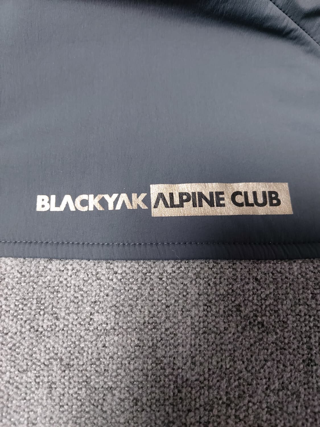 블랙야크 여성용 아웃도어 BAC 두운 자켓2(95)

 상품이미지6