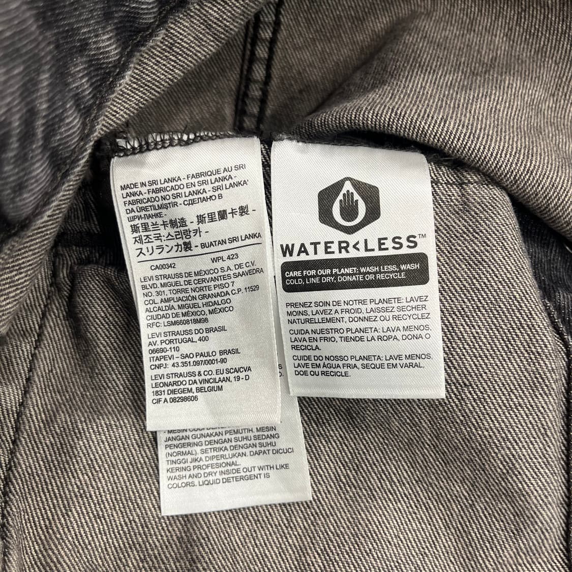 M 리바이스 흑청 워싱 데님 트러커자켓 상품이미지6