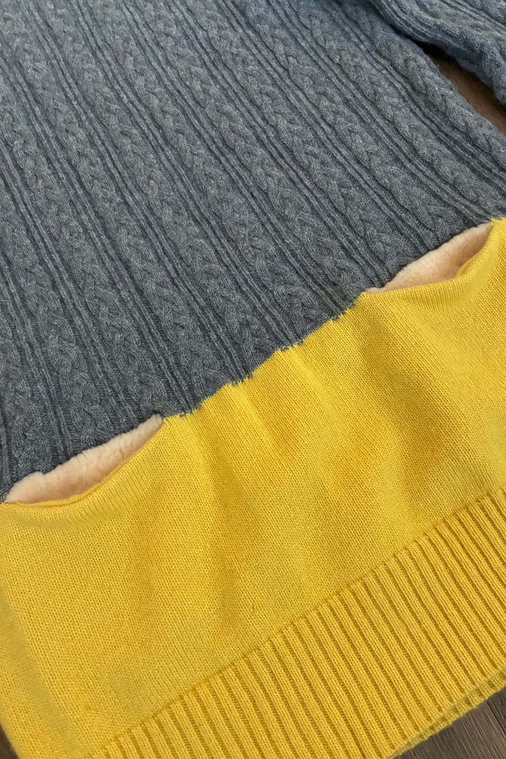 Cashyage Two-tone Sweater 상품이미지6