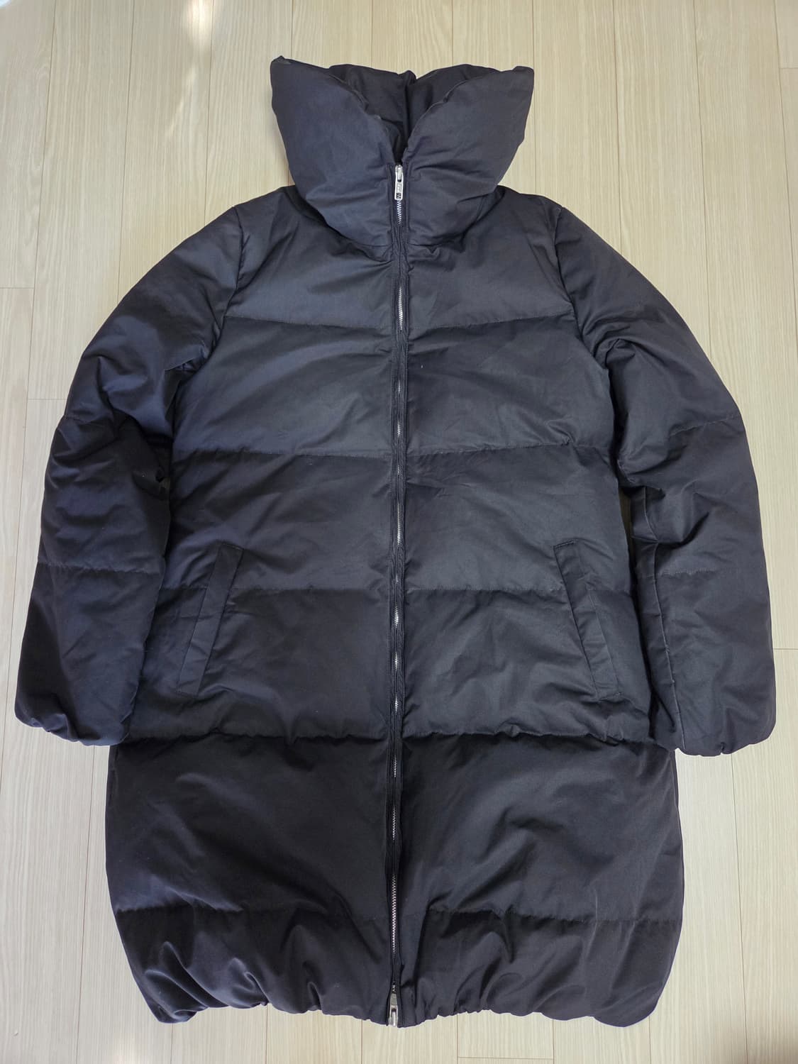 띠어리 여성 롱 다운 패딩 상품이미지1