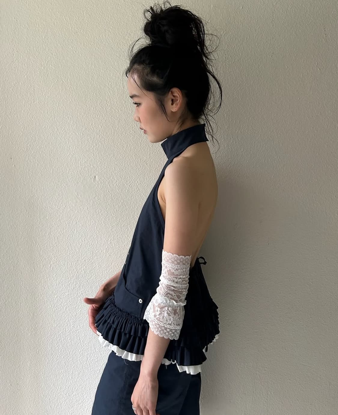 샵페어리 홀터넥 프릴탑 halter neck frill top 판매합니다 상품이미지2