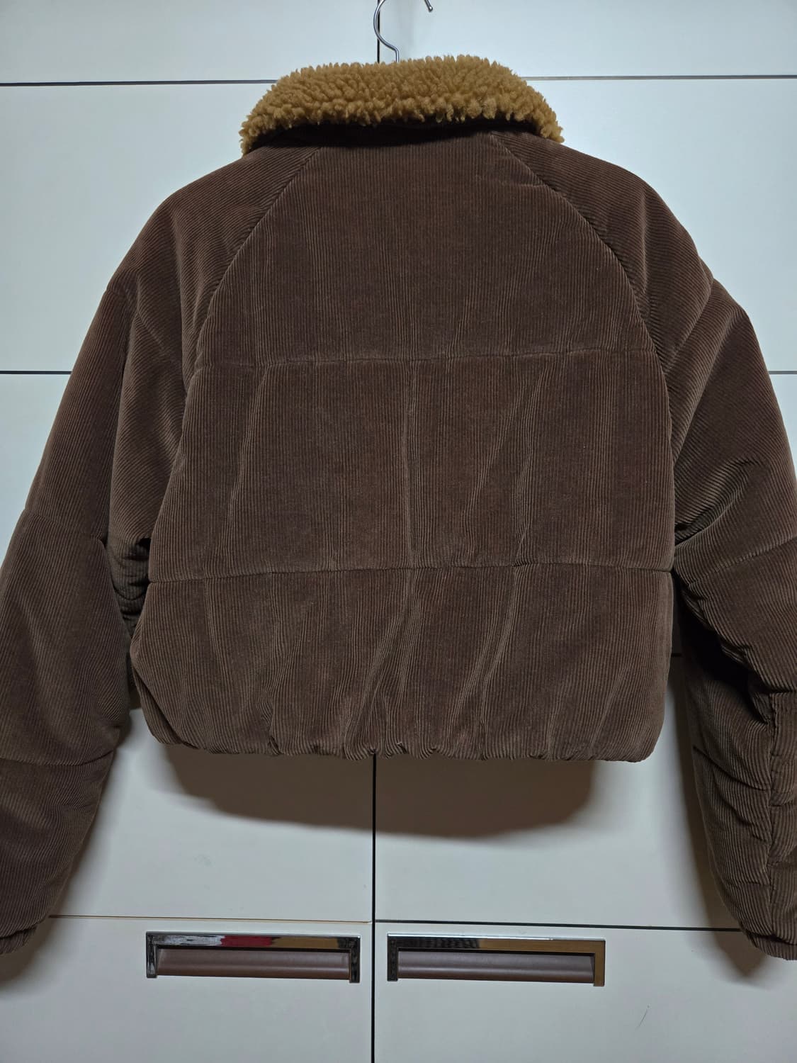 나이키 에어 코듀로이 우먼스 브라운 크롭 패딩 상품이미지4