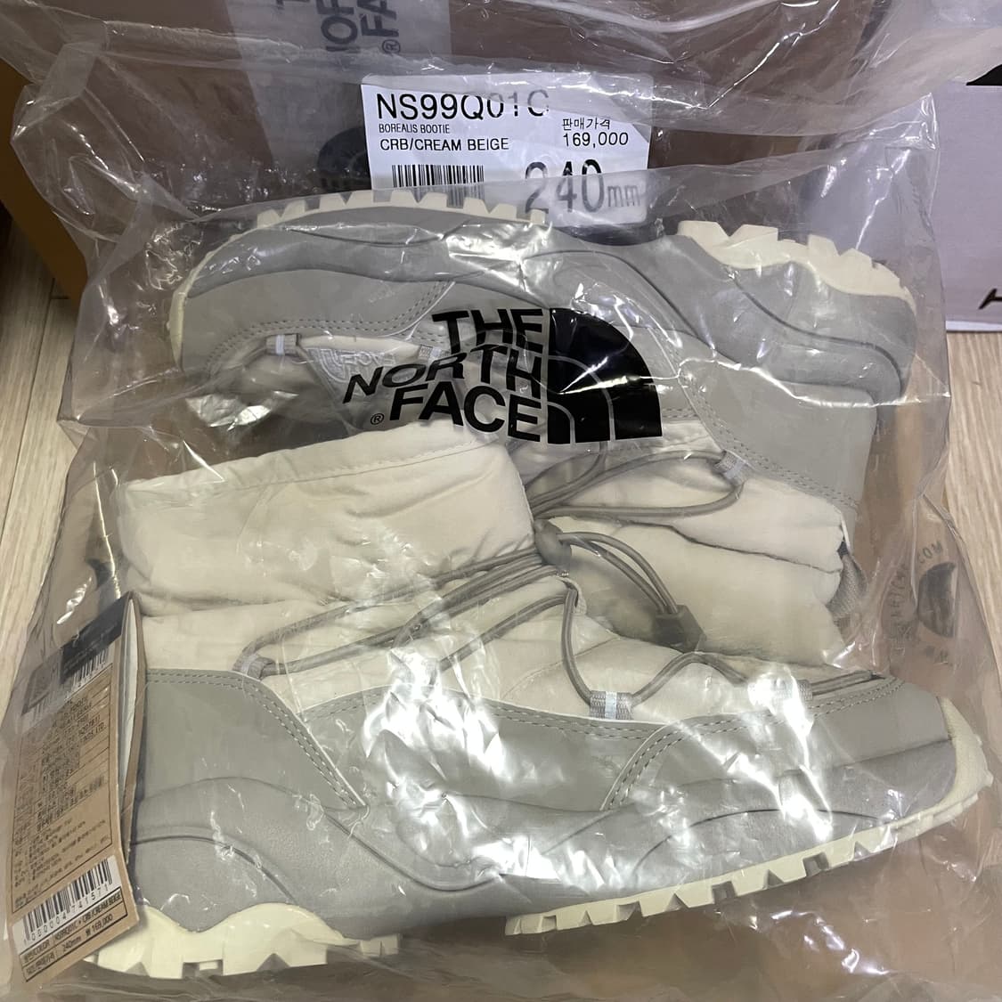 [새상품] 노스페이스 패딩부츠 보레알리스 부티 240 상품이미지2