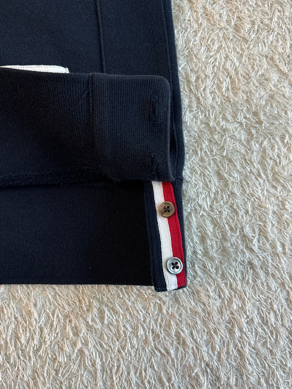 톰브라운 사선완장 맨투맨 2사이즈 상품이미지5