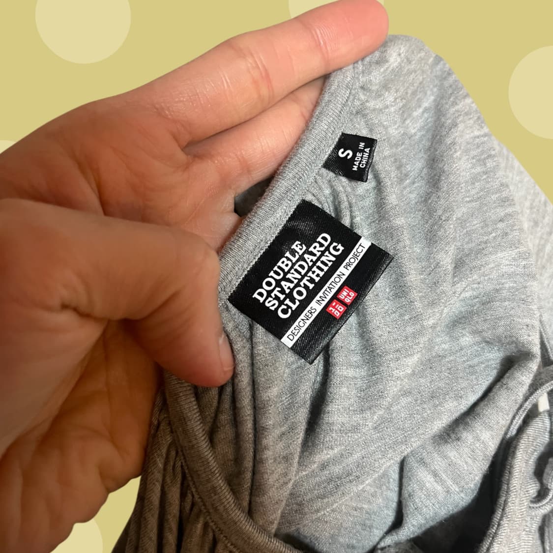 유니클로X더블스탠다드 프릴 그레이 원피스 상품이미지4