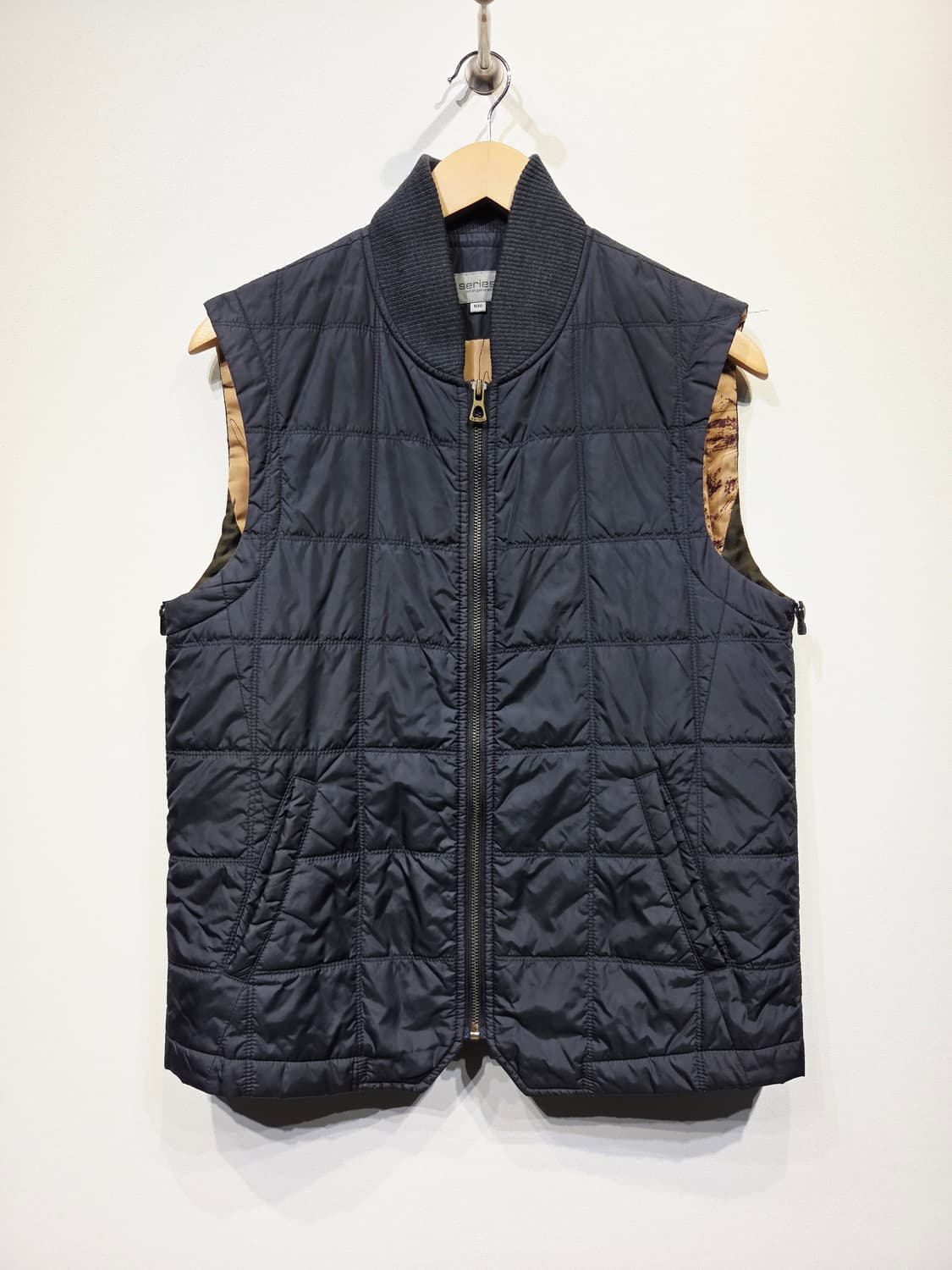 시리즈 스퀘어 퀼팅 패딩 조끼 네이비_100 상품이미지2