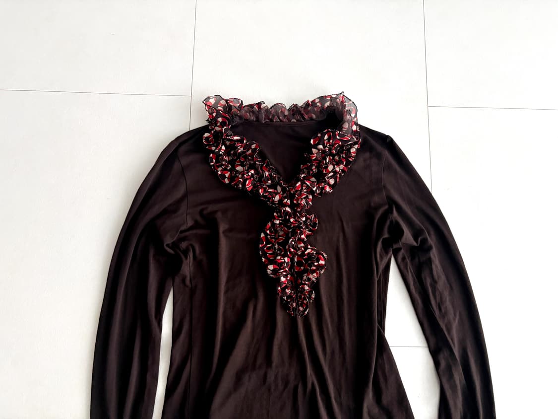 ruffle neck long sleeve top 상품이미지4